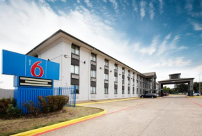 Motel 6 Dallas - Fair Park